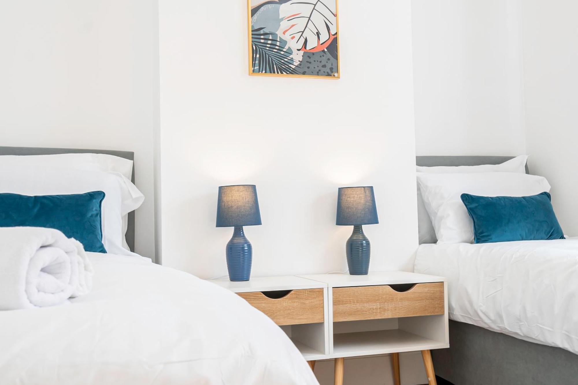 Charming 2-Bedroom Flat With A Garden And Free Parking At Abingdon Оксфорд Екстер'єр фото