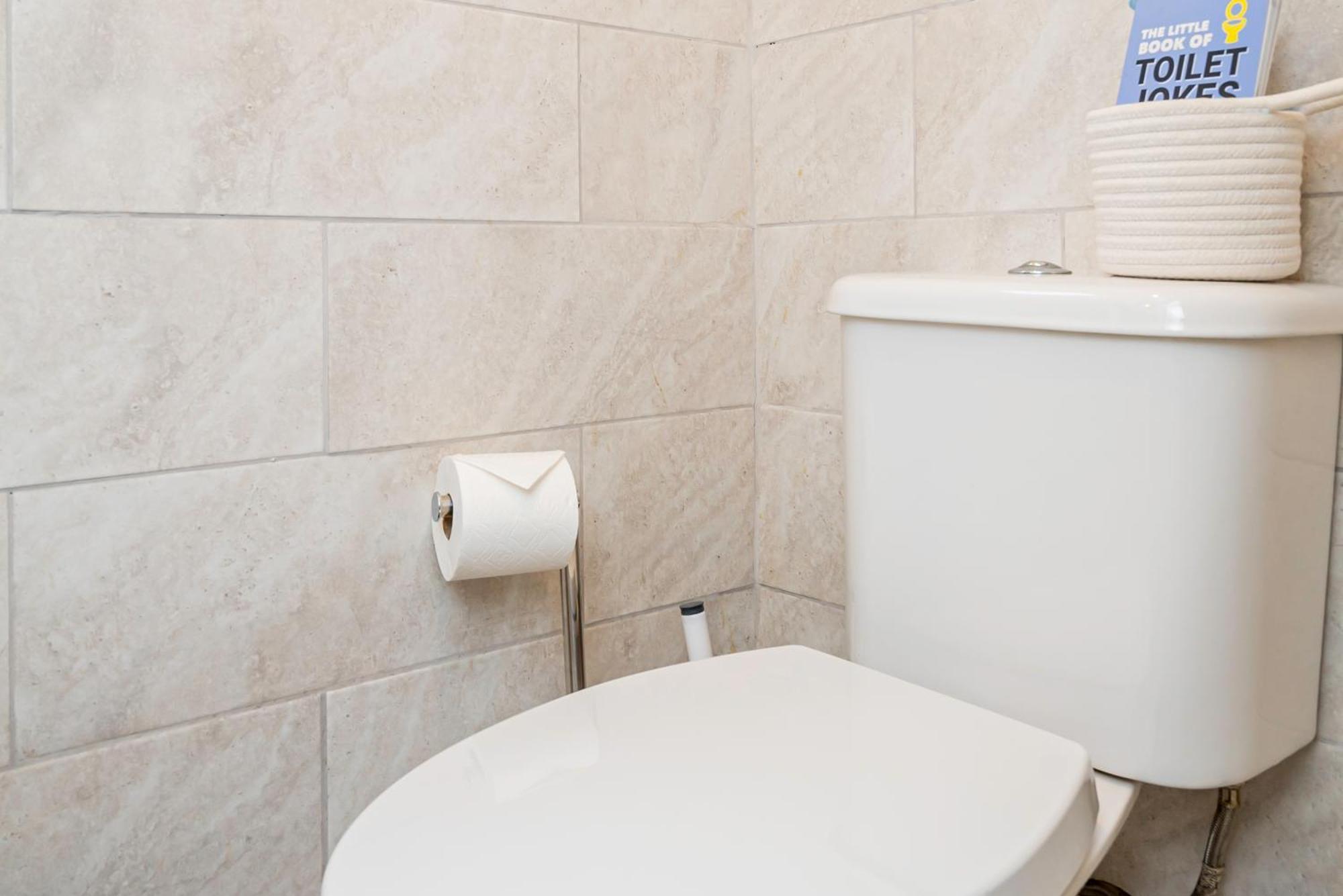 Charming 2-Bedroom Flat With A Garden And Free Parking At Abingdon Оксфорд Екстер'єр фото